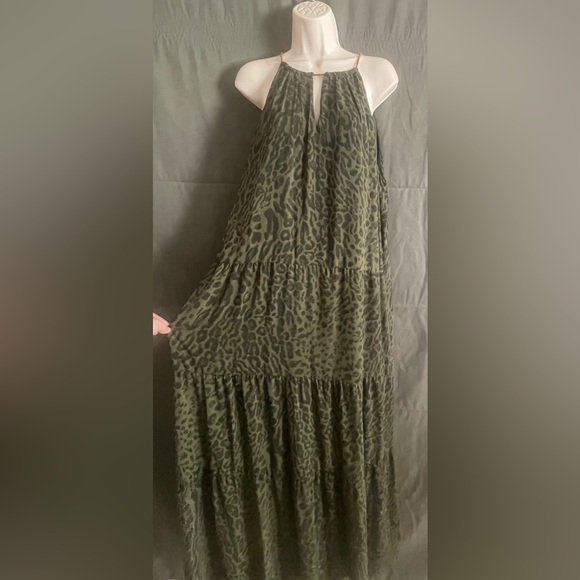 (12) NWT women's maxi dress Lauren Ralph Lauren (14) MSRP $195 - Picture 2 of 8